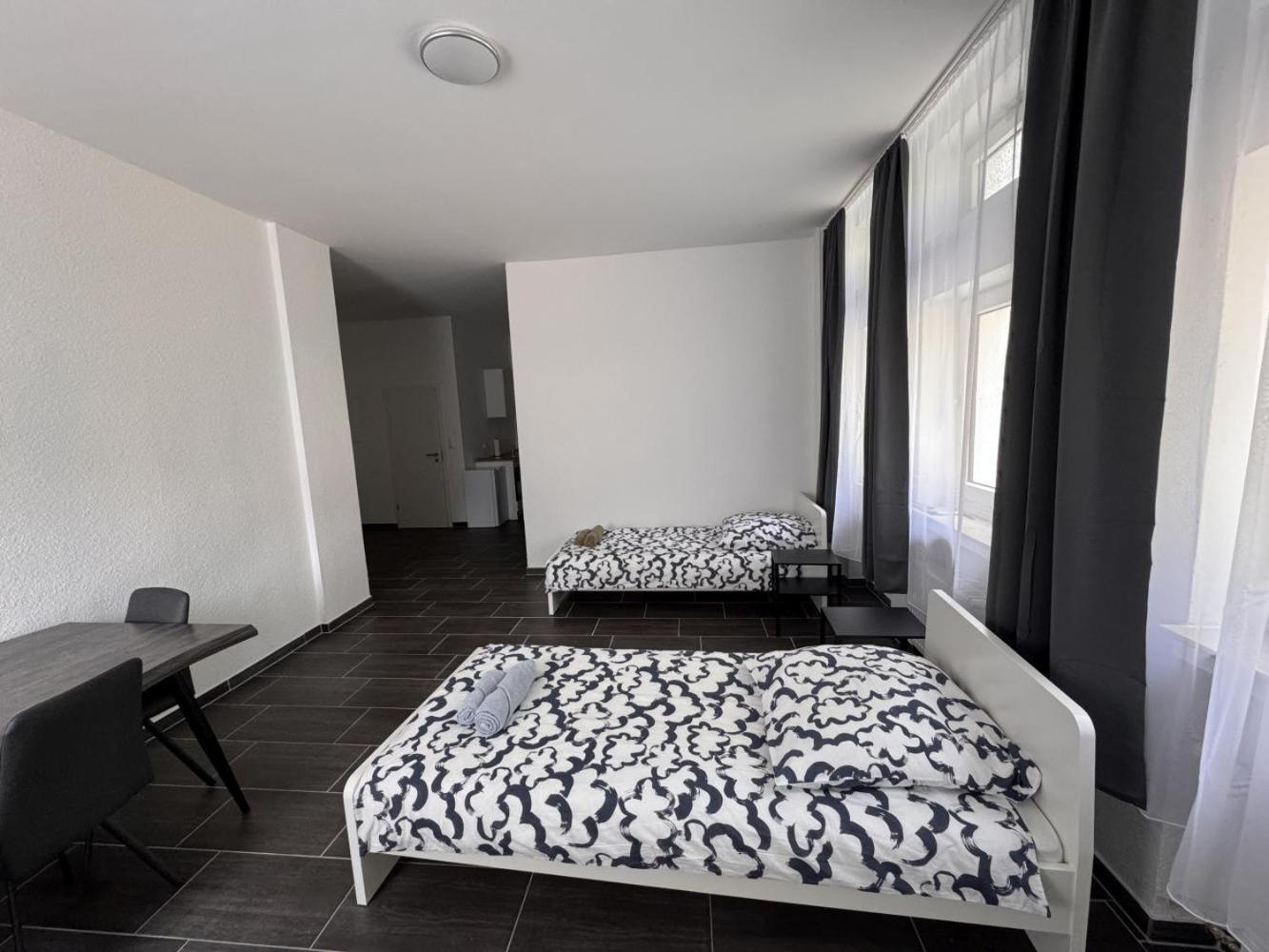 Cozy Apartment In Leverkusen Eksteriør bilde