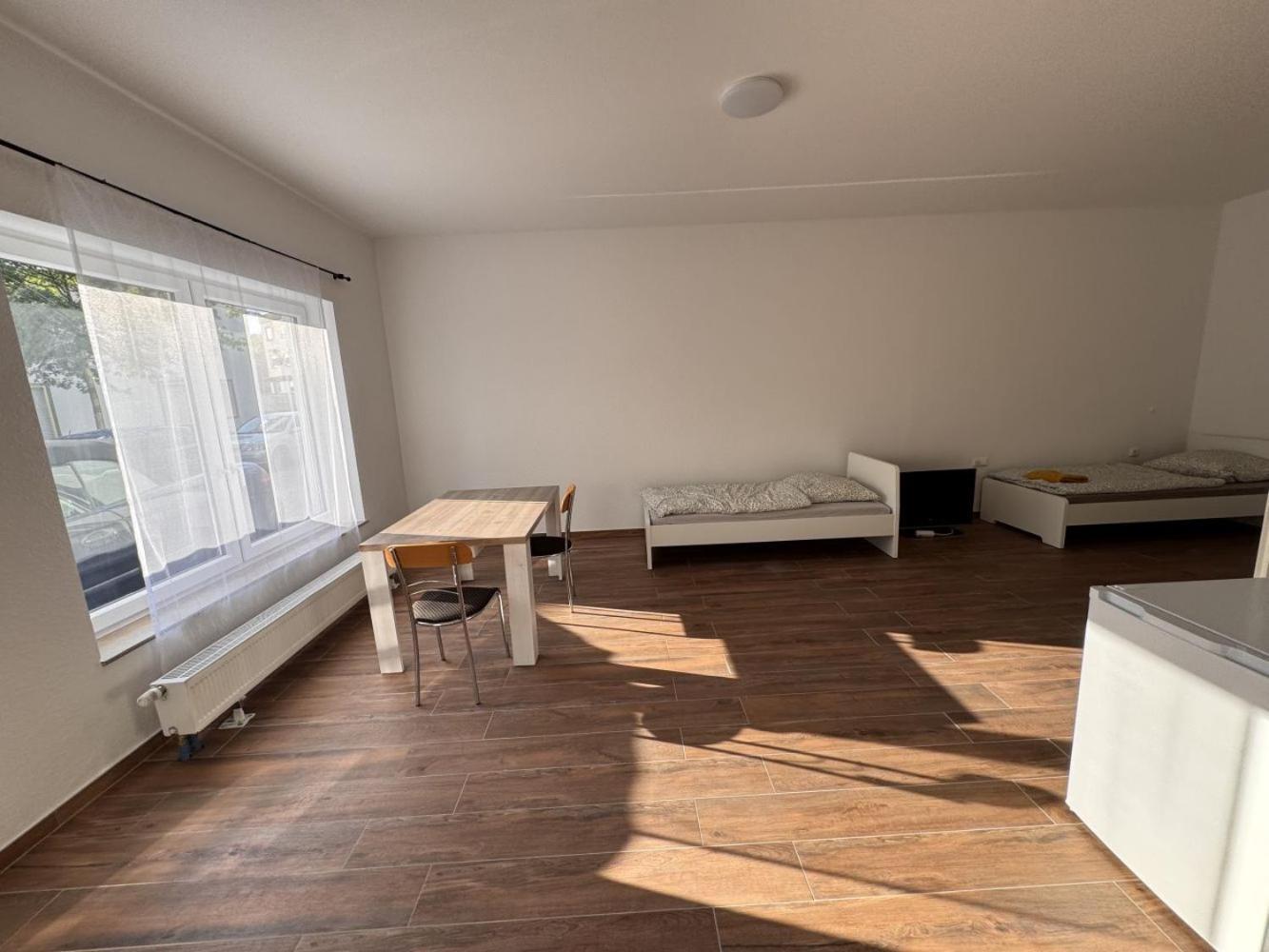 Cozy Apartment In Leverkusen Eksteriør bilde