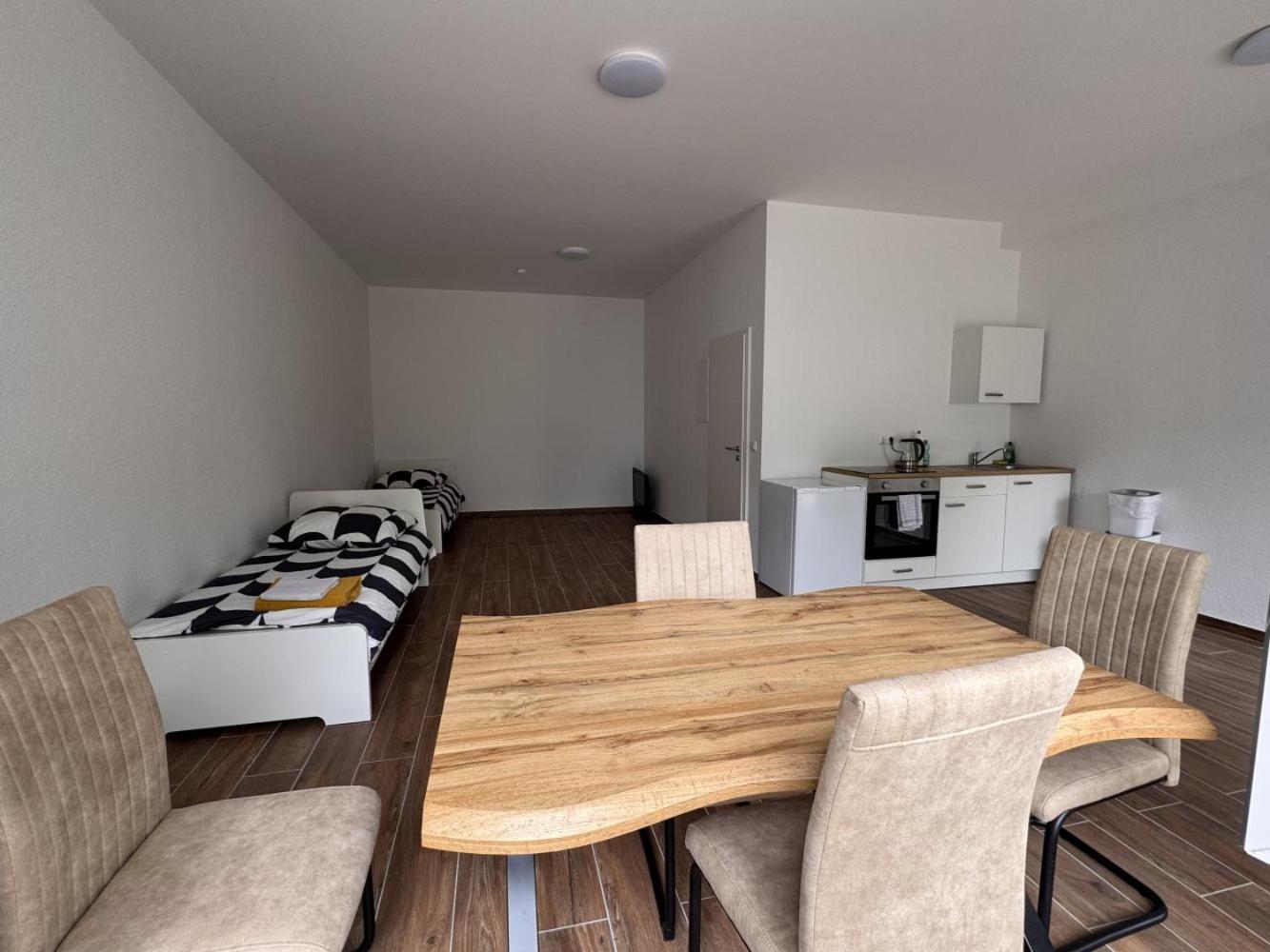 Cozy Apartment In Leverkusen Eksteriør bilde