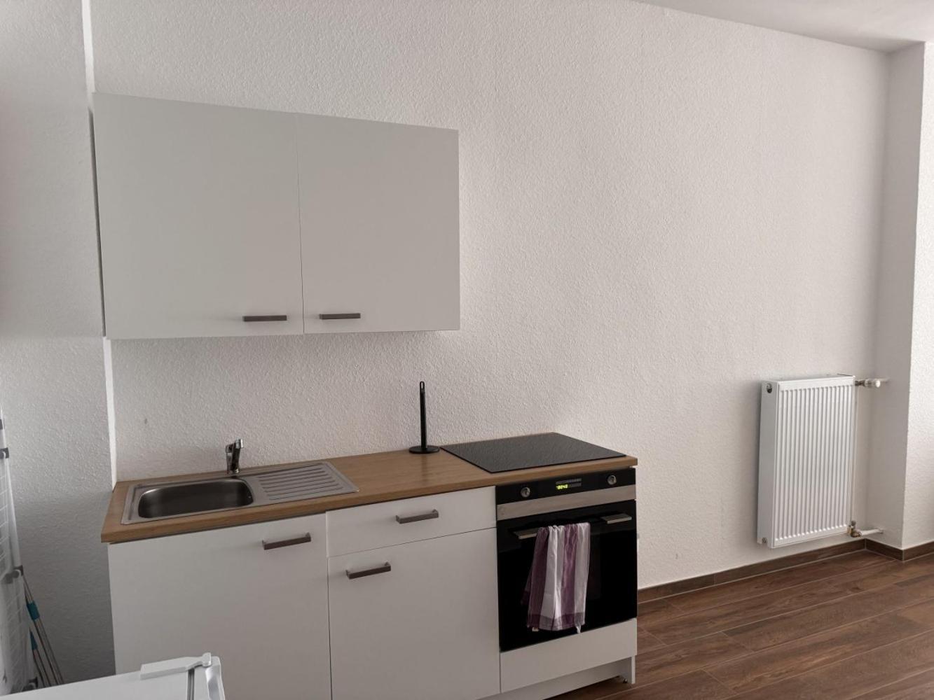 Cozy Apartment In Leverkusen Eksteriør bilde