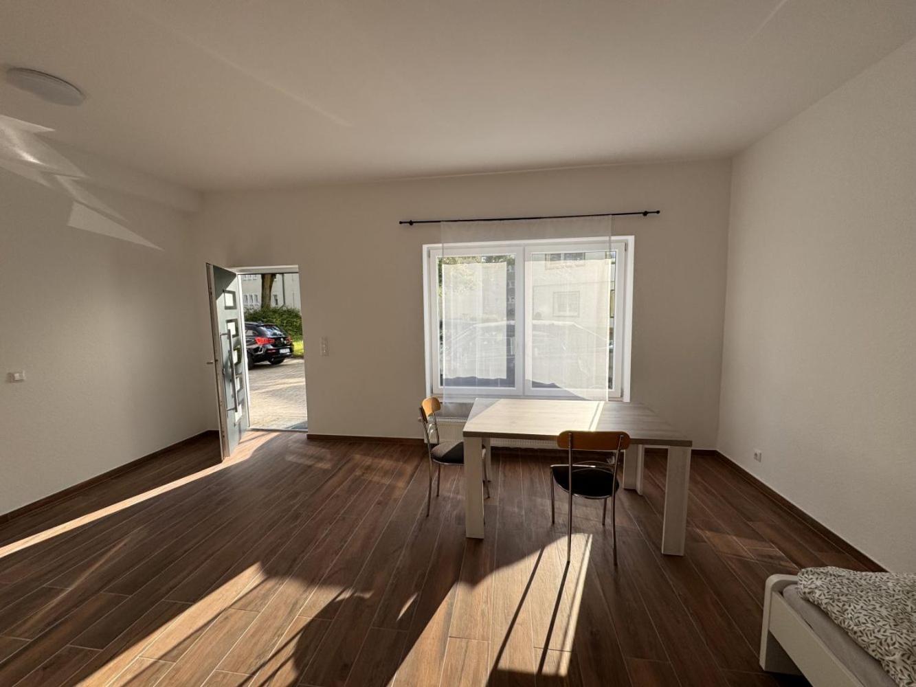 Cozy Apartment In Leverkusen Eksteriør bilde