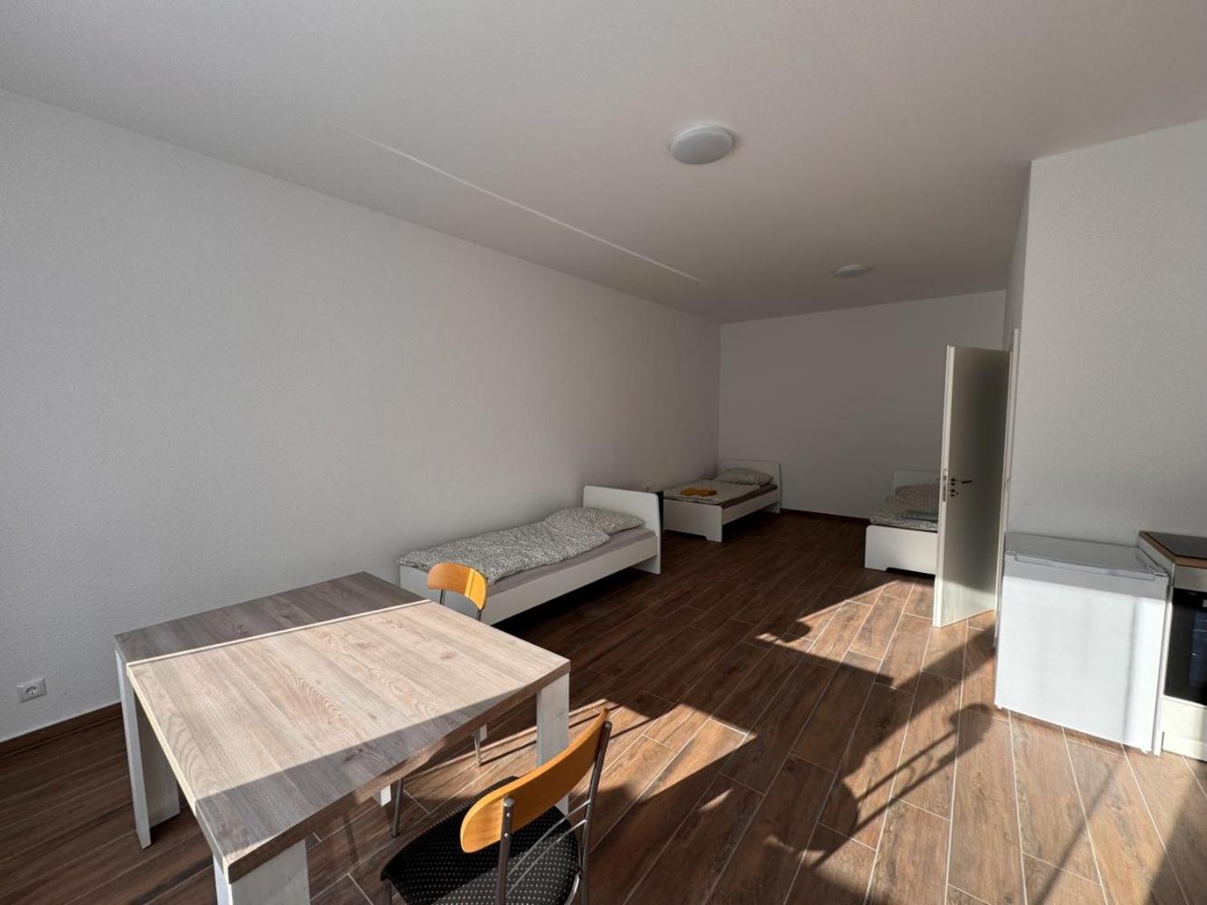 Cozy Apartment In Leverkusen Eksteriør bilde