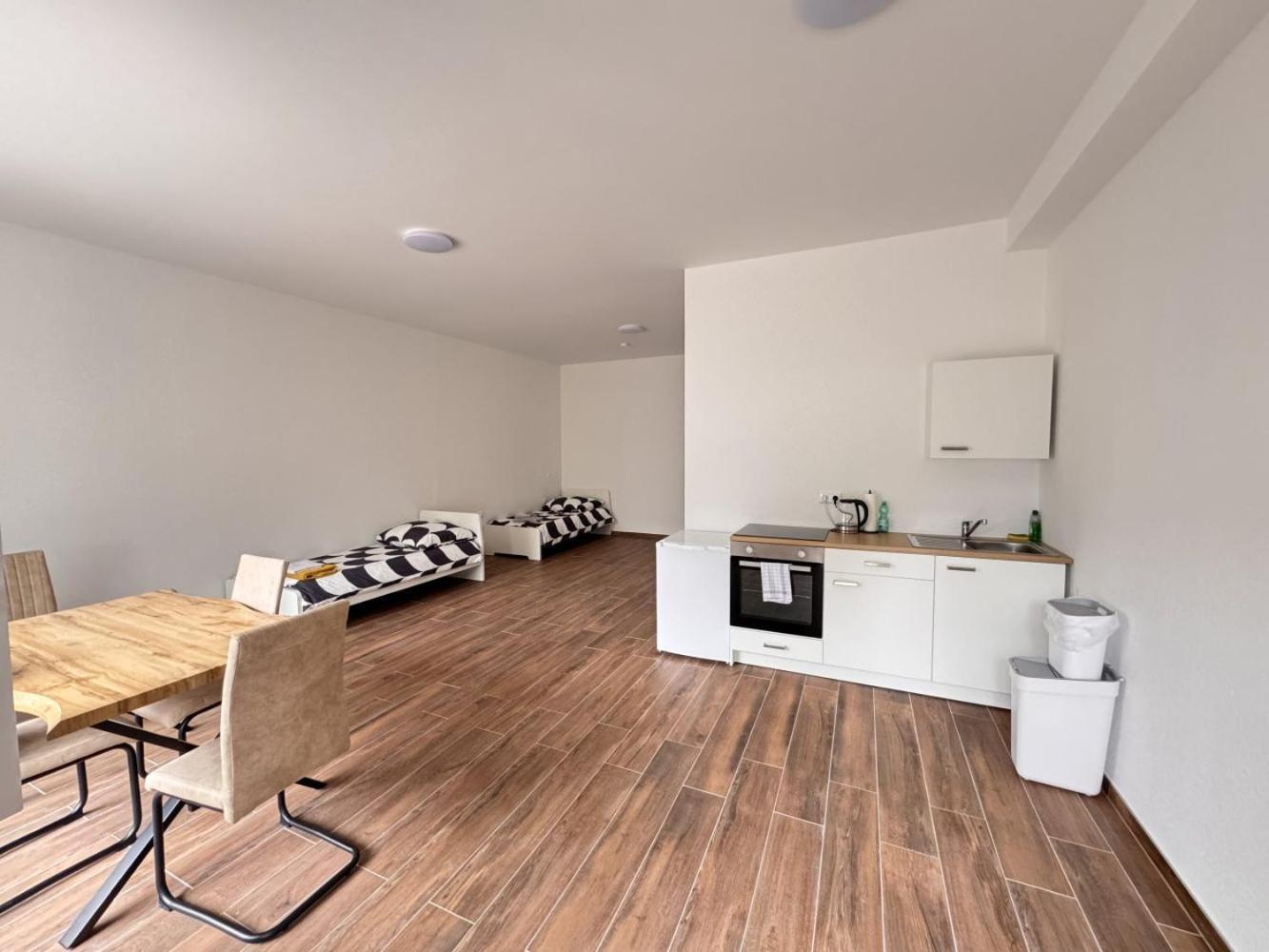 Cozy Apartment In Leverkusen Eksteriør bilde