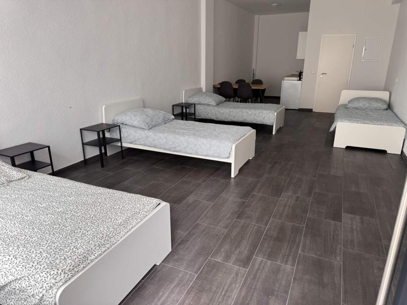 Cozy Apartment In Leverkusen Eksteriør bilde