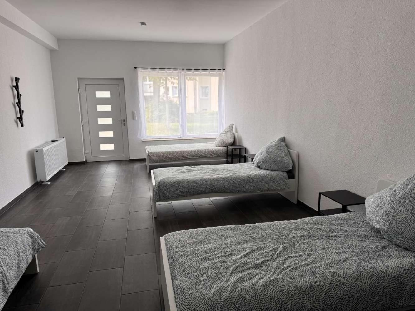 Cozy Apartment In Leverkusen Eksteriør bilde