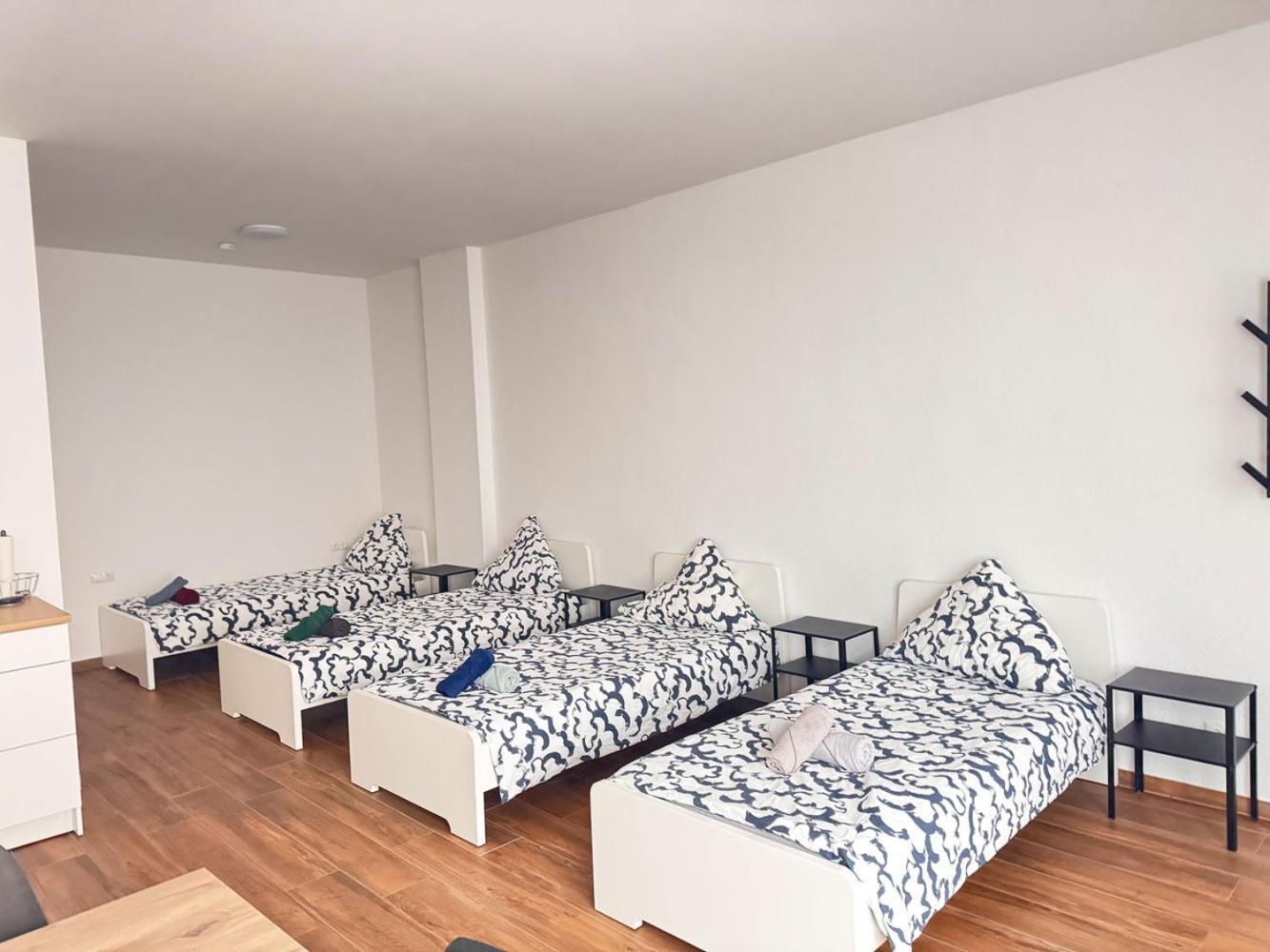 Cozy Apartment In Leverkusen Eksteriør bilde